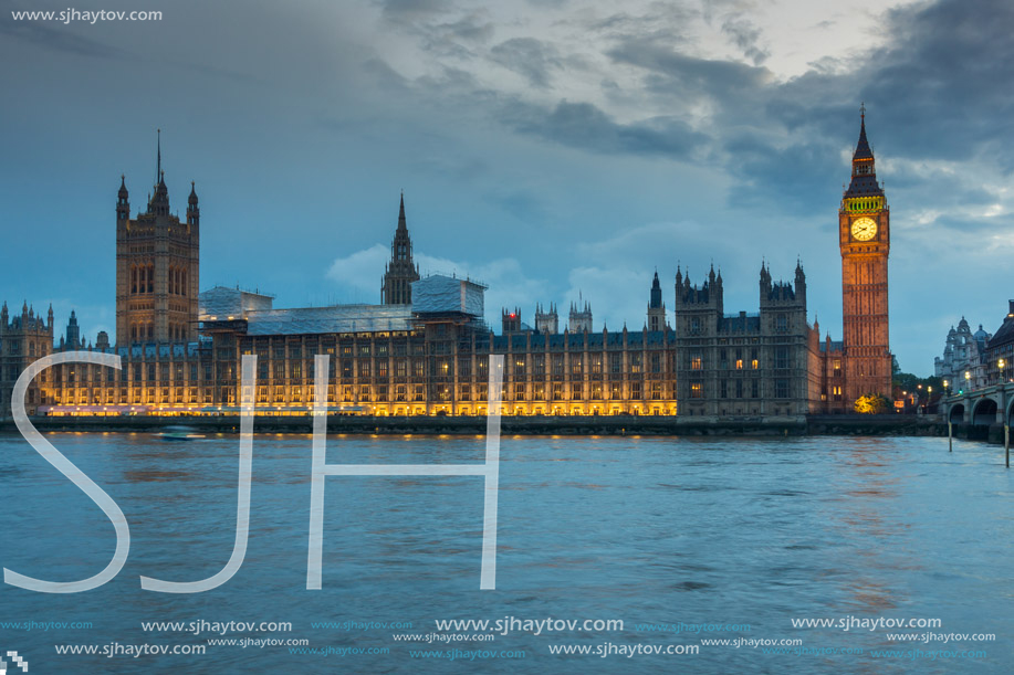 LONDON, ENGLAND - JUNE 16 2016: Night photo of Houses of Parliament with Big Ben from Westminster bridge, London, England, Great Britain