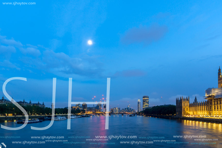 LONDON, ENGLAND - JUNE 16 2016: Amazing night Cityscape of city of London, England, United Kingdom