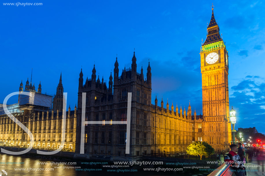 LONDON, ENGLAND - JUNE 16 2016: Night photo of Houses of Parliament with Big Ben from Westminster bridge, London, England, Great Britain