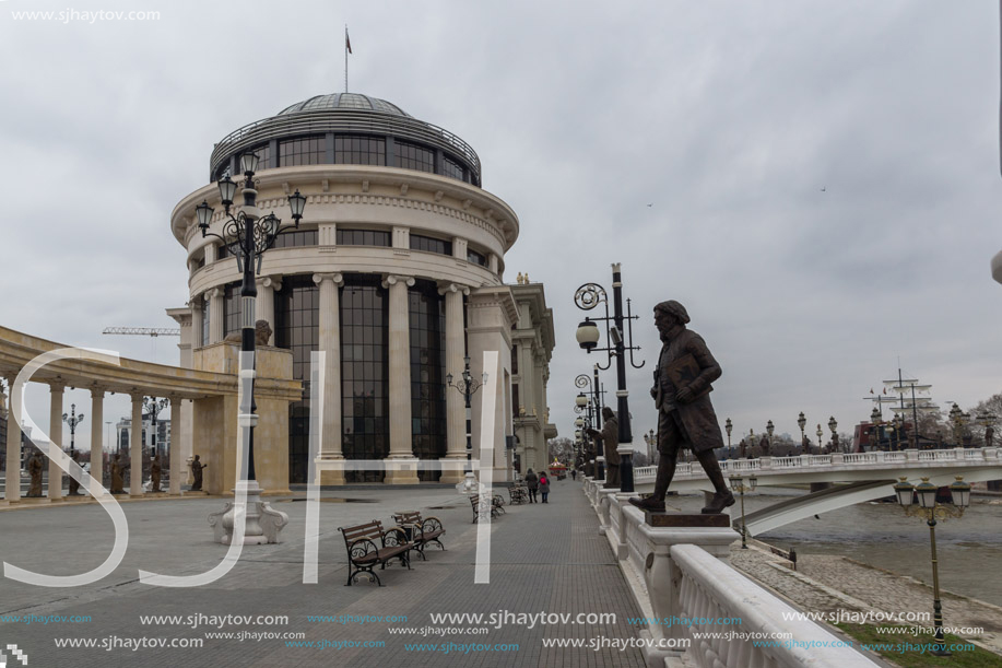 SKOPJE, REPUBLIC OF MACEDONIA - FEBRUARY 24, 2018: colonnade near Vardar River in  the center of City of Skopje, Republic of Macedonia