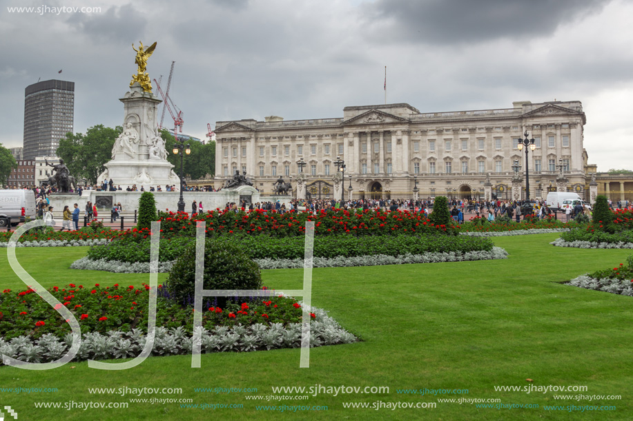 LONDON, ENGLAND - JUNE 17, 2016: Buckingham Palace London, England, Great Britain