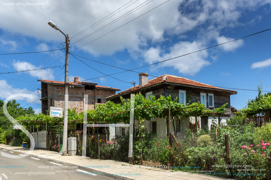 AHTOPOL, BULGARIA - JUNE 30, 2013: Street and houses in village of rezovo,  Burgas Region, Bulgaria