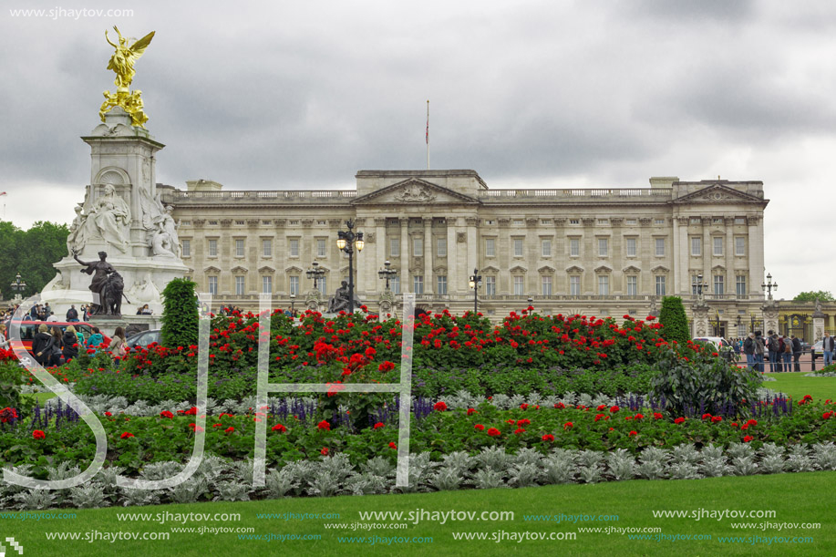 LONDON, ENGLAND - JUNE 17, 2016: Panorama of Buckingham Palace London, England, Great Britain