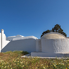 Typical house in town of Fira, Santorini island, Thira, Cyclades, Greece