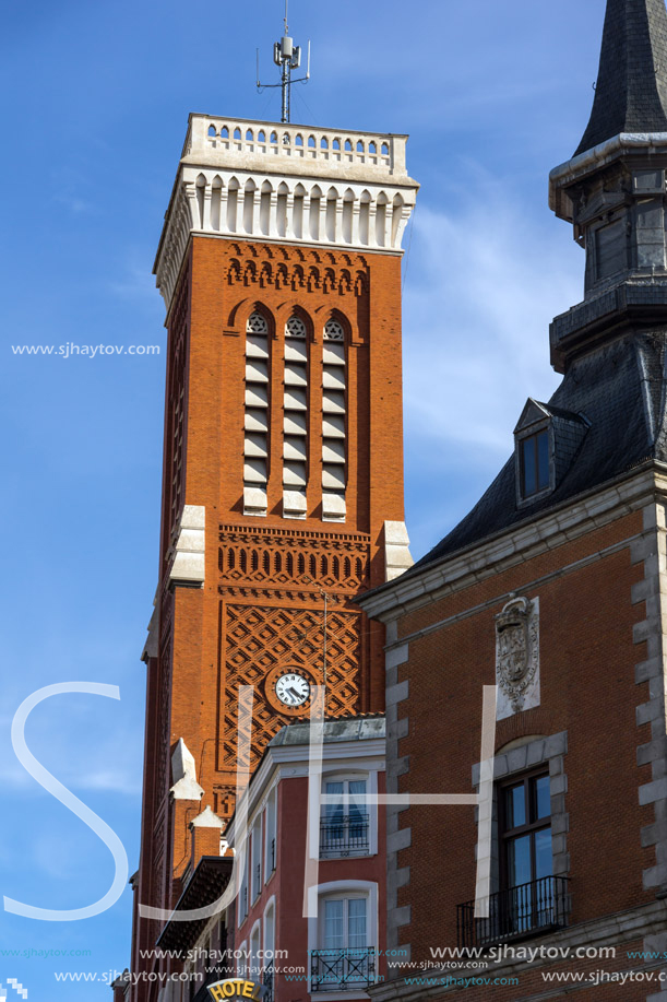 MADRID, SPAIN - JANUARY 23, 2018:  Amazing view of Church of Santa Cruz and Ministry of Foreign Affairs in City of Madrid, Spain