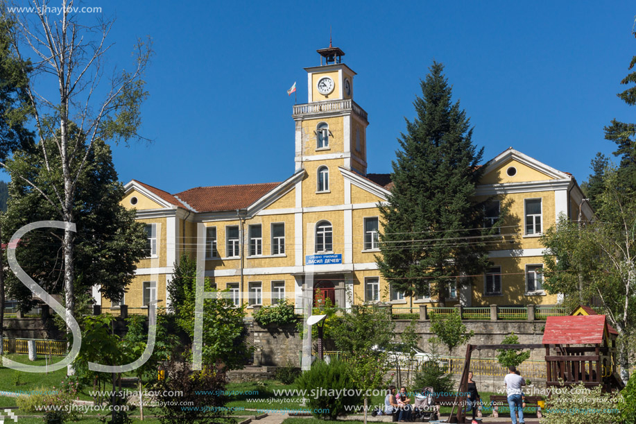 CHEPELARE, BULGARIA - AUGUST 14, 2018: Summer view of Center of the famous Bulgarian ski resort Chepelare, Smolyan Region, Bulgaria