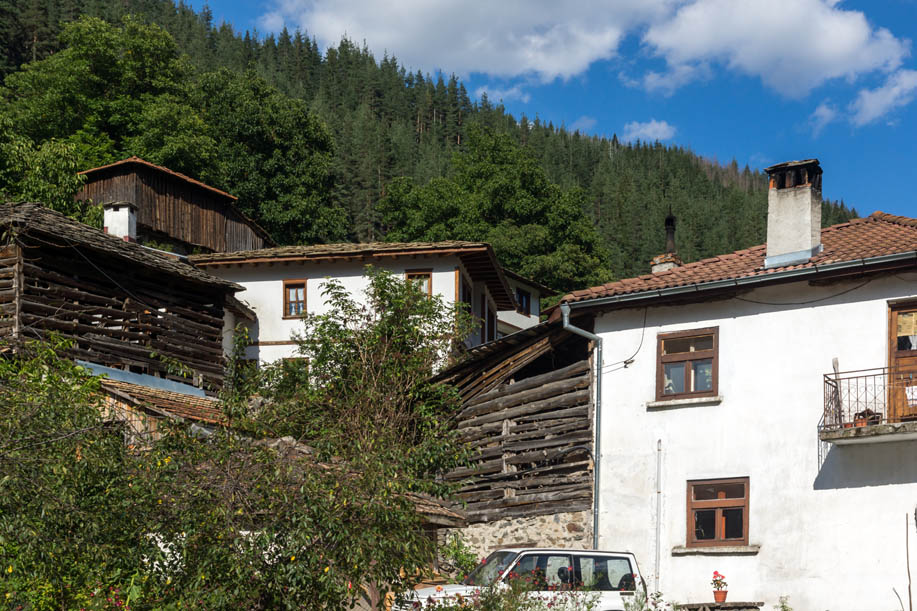 SHIROKA LAKA, BULGARIA - AUGUST 14, 2018: Old houses in historical town of Shiroka Laka, Smolyan Region, Bulgaria