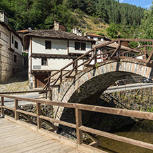 SHIROKA LAKA, BULGARIA - AUGUST 14, 2018: Old houses in historical town of Shiroka Laka, Smolyan Region, Bulgaria