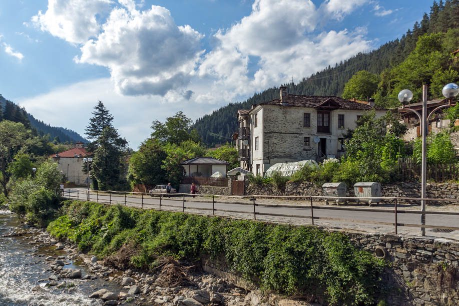 SHIROKA LAKA, BULGARIA - AUGUST 14, 2018: Old houses in historical town of Shiroka Laka, Smolyan Region, Bulgaria