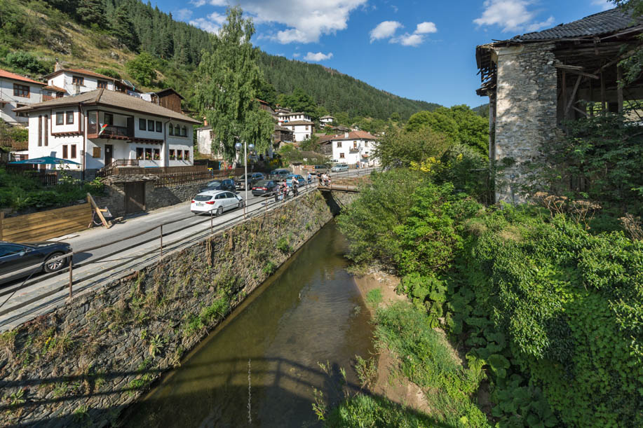 SHIROKA LAKA, BULGARIA - AUGUST 14, 2018: Old houses in historical town of Shiroka Laka, Smolyan Region, Bulgaria