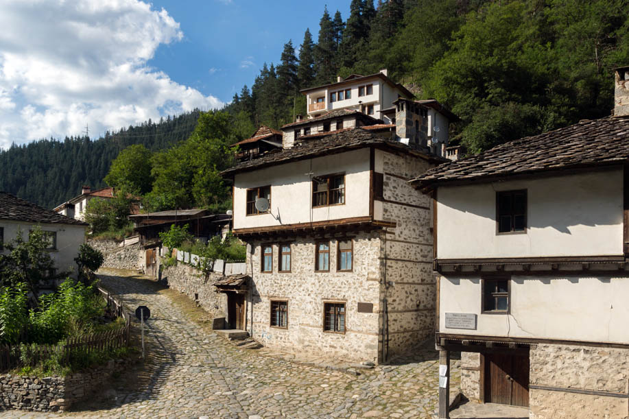 SHIROKA LAKA, BULGARIA - AUGUST 14, 2018: Old houses in historical town of Shiroka Laka, Smolyan Region, Bulgaria