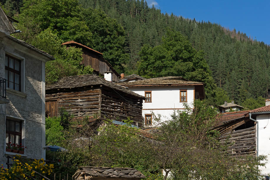 SHIROKA LAKA, BULGARIA - AUGUST 14, 2018: Old houses in historical town of Shiroka Laka, Smolyan Region, Bulgaria