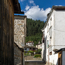 SHIROKA LAKA, BULGARIA - AUGUST 14, 2018: Old houses in historical town of Shiroka Laka, Smolyan Region, Bulgaria