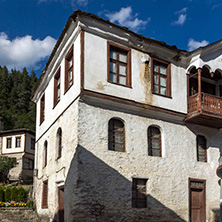 SHIROKA LAKA, BULGARIA - AUGUST 14, 2018: Old houses in historical town of Shiroka Laka, Smolyan Region, Bulgaria