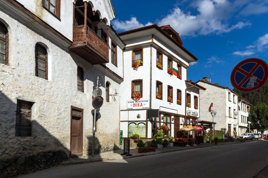 SHIROKA LAKA, BULGARIA - AUGUST 14, 2018: Old houses in historical town of Shiroka Laka, Smolyan Region, Bulgaria