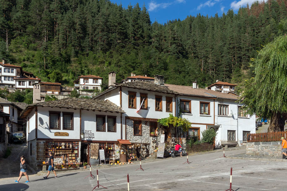 SHIROKA LAKA, BULGARIA - AUGUST 14, 2018: Old houses in historical town of Shiroka Laka, Smolyan Region, Bulgaria