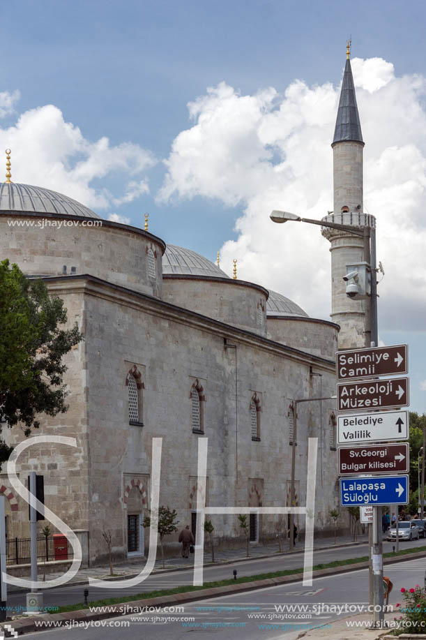 EDIRNE, TURKEY - MAY 26, 2018: Eski Camii Mosque in city of Edirne,  East Thrace, Turkey