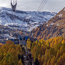 ZERMATT, SWITZERLAND - OCTOBER 27, 2015: Amazing Autumn panorama to Zermatt Resort, Alps, Switzerland