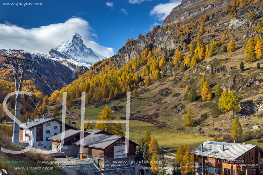 ZERMATT, SWITZERLAND - OCTOBER 27, 2015: Amazing Autumn panorama to Zermatt Resort, Alps, Switzerland