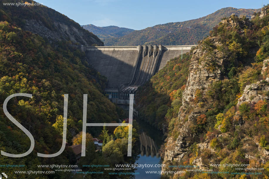 Amazing Autumn landscape of The Vacha (Antonivanovtsi) Reservoir, Rhodope Mountains, Plovdiv Region, Bulgaria