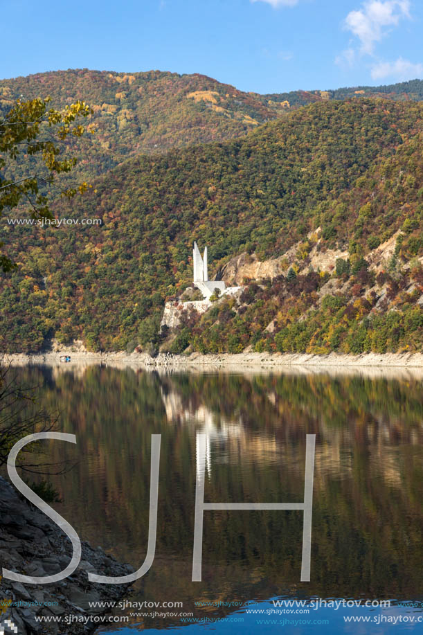 Amazing Autumn landscape of The Vacha (Antonivanovtsi) Reservoir, Rhodope Mountains, Plovdiv Region, Bulgaria