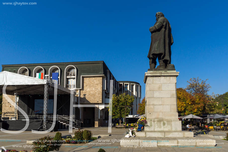 BLAGOEVGRAD, BULGARIA - OCTOBER 6, 2018: Gotse Delchev monument at The Center of town of Blagoevgrad, Bulgaria